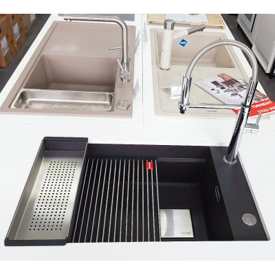 Комплект: • Коландер • Коврик Rollmat • Кухонная мойка FRANKE Kubus 2 KNG 110-62