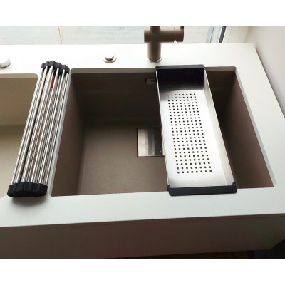 Комплект: • Коландер • Коврик Rollmat • Кухонная мойка FRANKE Kubus 2 KNG 110-52
