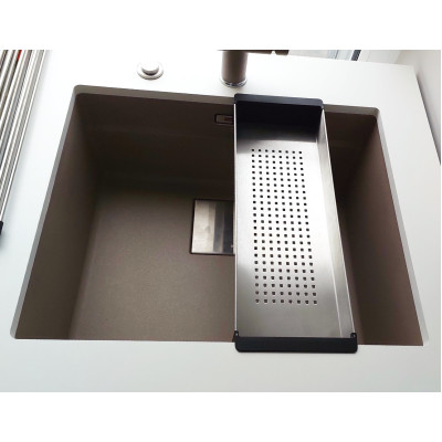 Комплект: • Коландер • Коврик Rollmat • Кухонная мойка FRANKE Kubus 2 KNG 110-52