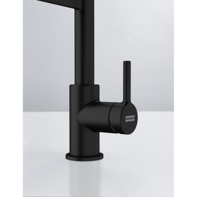 Змишувач Lina Semi Pro, Чорний матовий (115.0725.838)