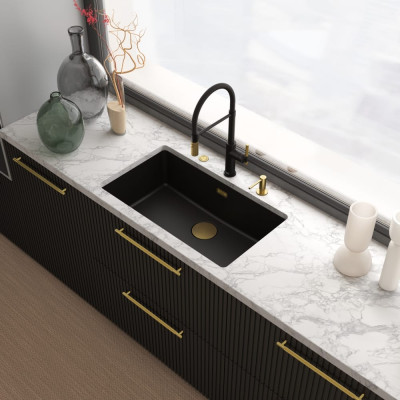 Змеишувач FRANKE Maris Stripes Semi Pro, гусеничный вилив, Bi-Matte Black/Gold (115.0747.679)