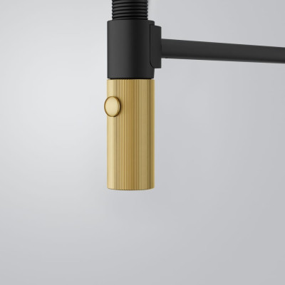 Змеишувач FRANKE Maris Stripes Semi Pro, гусеничный вилив, Bi-Matte Black/Gold (115.0747.679)