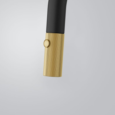 Змішувач FRANKE Maris Stripes J, поворотный витяжний, Bi-Matte Black/Gold (115.0747.673)