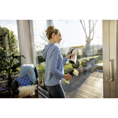 Аккумуляторный оконный пылесос Karcher WV 4-4 Plus(1.633-540.0)