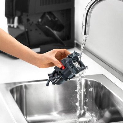 Кофемашина Delonghi ECAM 353.15.B