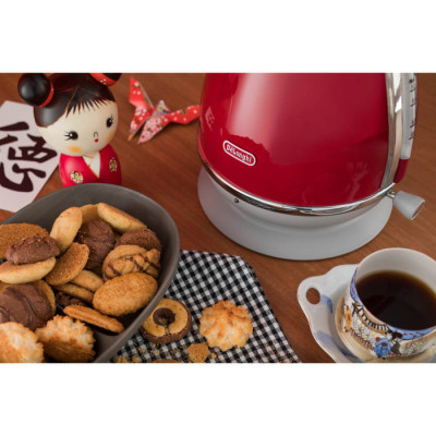 Електрочайник DeLonghi KBOC 2001 R