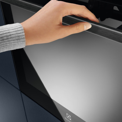 Духовой шкаф Electrolux EOD6F77H