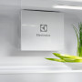 Холодильник вбудований Electrolux ERD6DE18S4