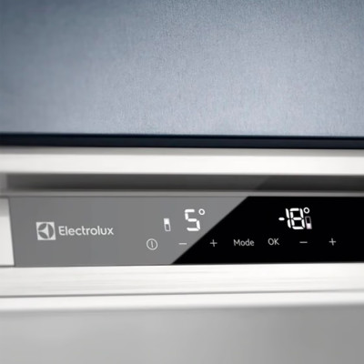 Холодильник вбудований ELECTROLUX RNS7TE18S
