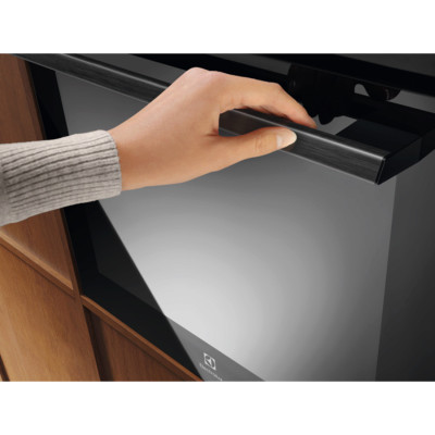Духова шафа електрична ELECTROLUX LOE8F38Z