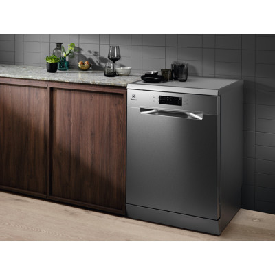 Посудомийна машина ELECTROLUX ESA47210SX