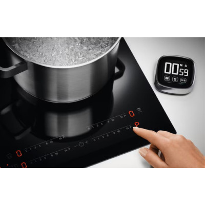 Варочная поверхность индукционная ELECTROLUX EIV64453