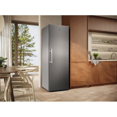 Холодильна шафа ELECTROLUX LRT7ME39X