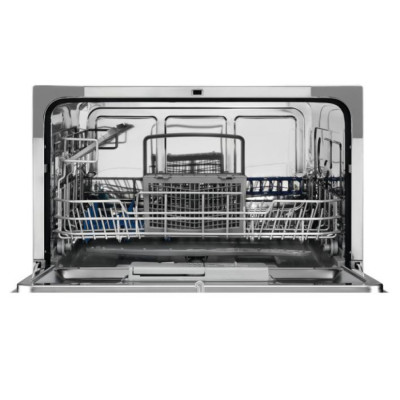Посудомийна машина Electrolux ESF2400OW