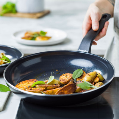 Набір сковорідок GreenPan Essence Magneto, 20+28 см з керамічним покриттям (CC006340-001)