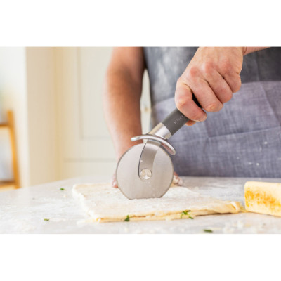 Ніж для піци KitchenAid Classic, 24,5 см, сірий (KHA113OHCHGG)
