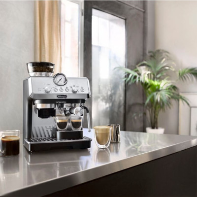 Кавоварка Delonghi La Specialista Arte EC 9155 MB