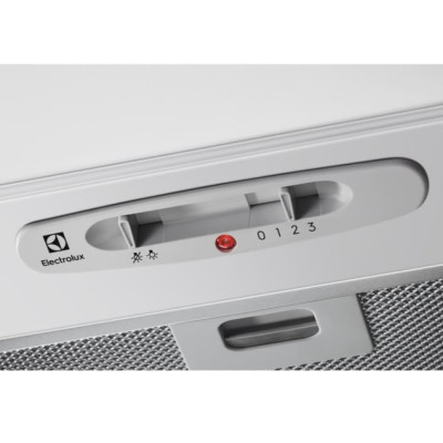 Вытяжка компактная встраиваемая Electrolux 600 ExtractionTech LFG525W