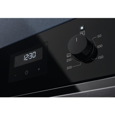 Духовой шкаф электрический Electrolux EOD3C70TK