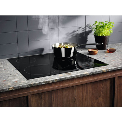 Варочная поверхность индукционная Electrolux EIB60420CK