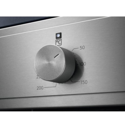 Духовой шкаф электрический Electrolux EOF3H40BX