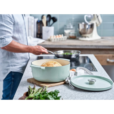 Каструля чавунна з кришкою KitchenAid, 22 см, 3,3 л, колір фісташковий (CC007433-001)
