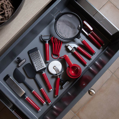 Сито KitchenAid Coreline, 18 см, червоний (KAG161OHERE)