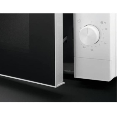 Микроволновая печь Electrolux EMZ421MMW