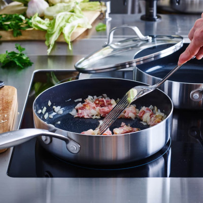 Сотейник з кришкою GreenPan Geneva, 24 см, 2,6 л з керамічним покриттям (CC004782-001)