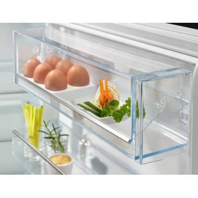 Холодильник вбудований Electrolux RNG7TE18S