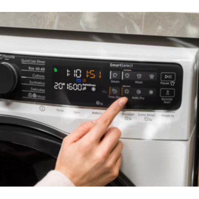 Стирально-сушильная машина Electrolux EW8W7607QU