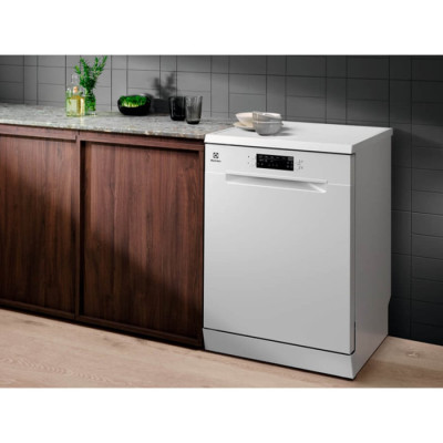 Посудомийна машина Electrolux SEA94720SW