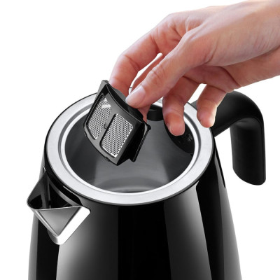 Электрочайник Delonghi KBY 2011 BK