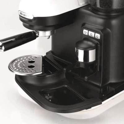 Кофеварка Ariete 1318 BKWH