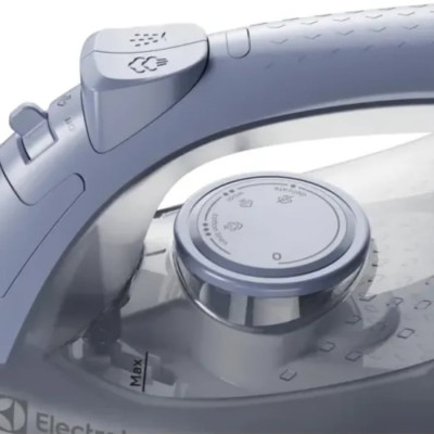 Утюг ELECTROLUX E3SI1-2LG