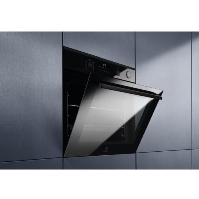 Духовой шкаф электрический Electrolux EOC6P77H