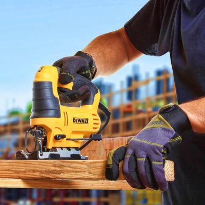 Пилка лобзиковая сетевая DeWALT DWE349