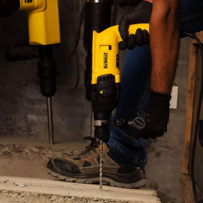 Перфоратор сетевой SDS-Plus DeWALT D25133K