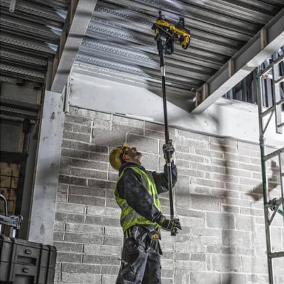 Пистолет гвоздезабивной по бетону аккумуляторный бесщеточный DeWALT DCN890N