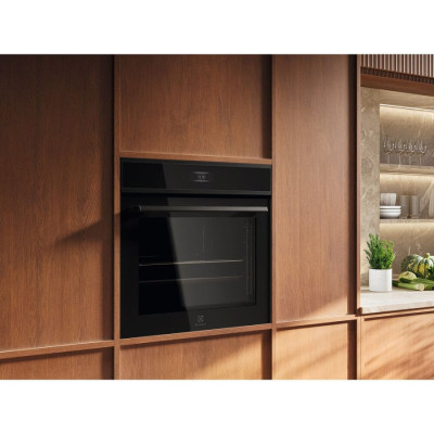 Духова шафа електрична Electrolux EOE8P39H