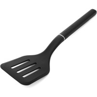 Лопатка с прорезями KitchenAid Classic, 34 см, черный (KHH002OHOBEG)