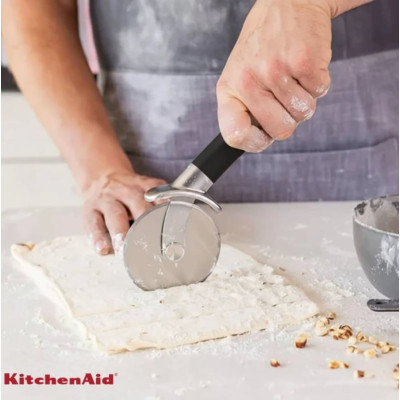 Ніж для піци KitchenAid Classic, 24 см, чорний (KHH113OHOBEG)