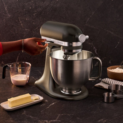 Кухонна машина KitchenAid Artisan Plus 4,7 л 5KSM50PKVEBK з відкидним блоком, чорний чавун