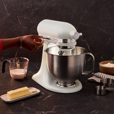Кухонна машина KitchenAid Artisan Plus 4,7 л 5KSM50PKVEPL з відкидним блоком, біла порцеляна