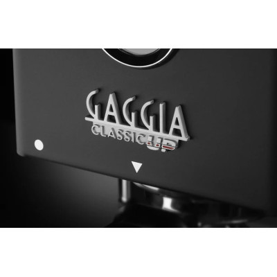 Кавоварка ріжкова професійна Gaggia Classic UP Black