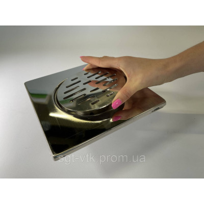 Трап из нержавеющей стали SLIM 20*20см, вертикальный, D50